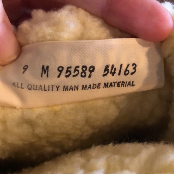 Vintage winter boots size states 9M I would say fits like an 8 - Picture 4 of 5